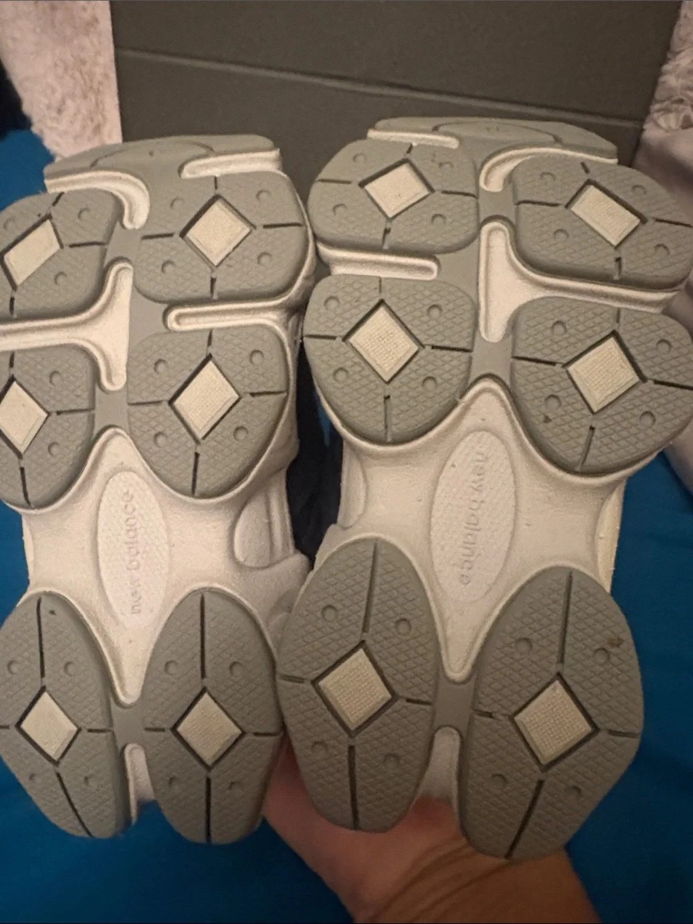New Balance Kids Navy and White Chunky Sneakers new without tags